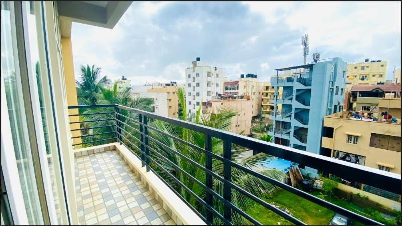 225 négyzetméteres, 1 hálószobás, 1 saját fürdőszobával rendelkező Apartman Marathahalli területén Bengaluru Kültér fotó