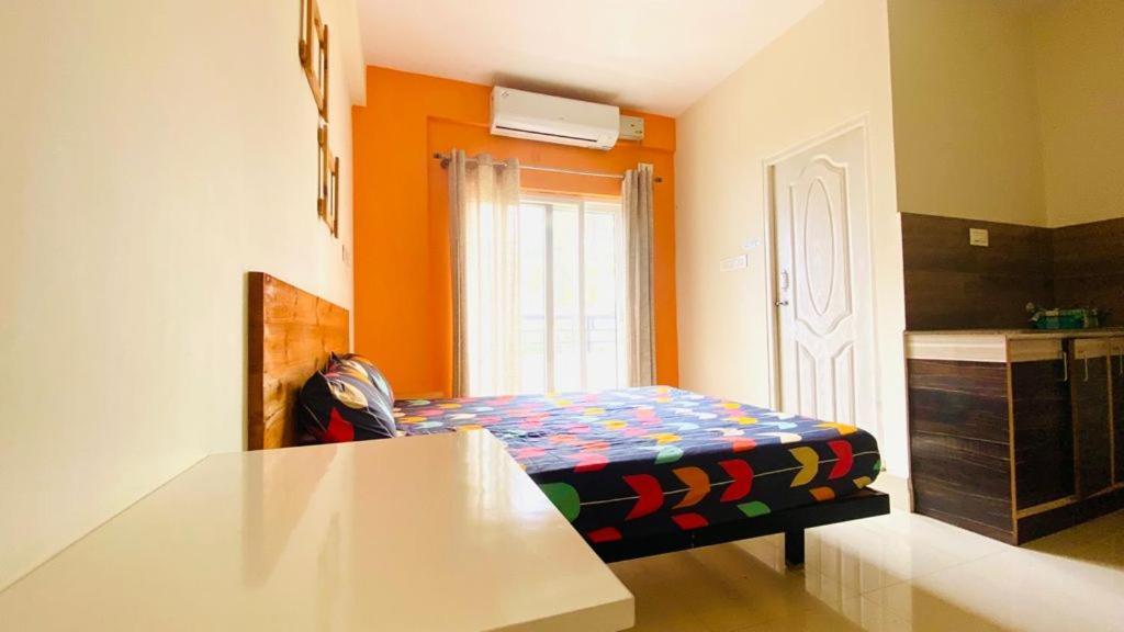 225 négyzetméteres, 1 hálószobás, 1 saját fürdőszobával rendelkező Apartman Marathahalli területén Bengaluru Kültér fotó