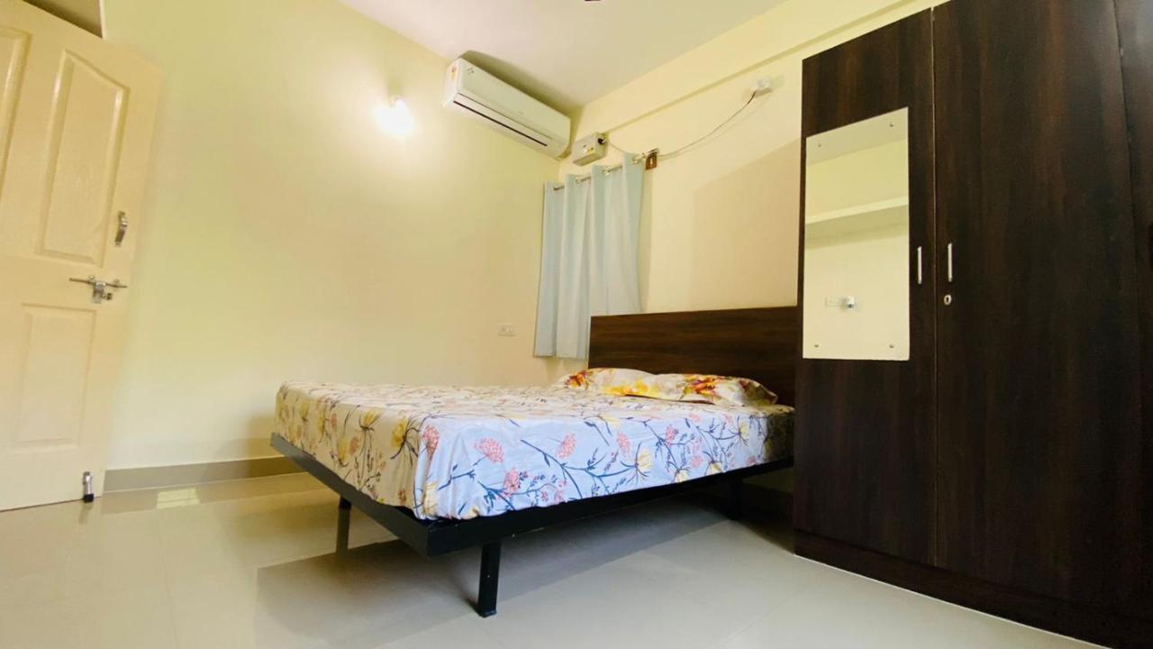 225 négyzetméteres, 1 hálószobás, 1 saját fürdőszobával rendelkező Apartman Marathahalli területén Bengaluru Kültér fotó